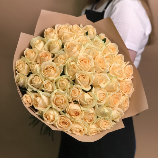 Розы Букет из 51 кремовой розы (60 см)