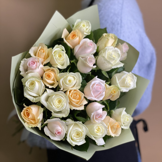 Розы Букет из роз нежный микс 25 шт. (60 см)