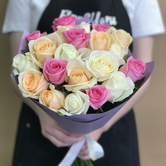 Розы Букет из роз нежный микс 21 шт. (50 см)