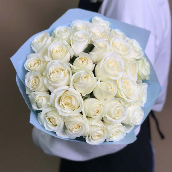 Розы Букет из 31 белой розы (40 см)