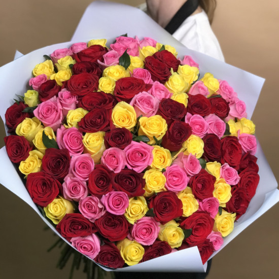 Розы Букет из роз яркий микс 101 шт. (60 см)