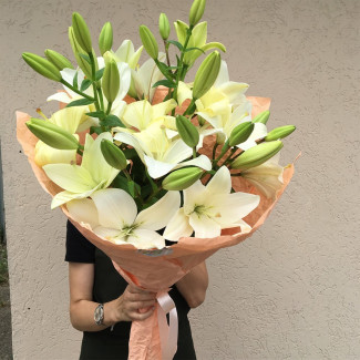 Лилии букет купить в москве доставка цветов в москве флора