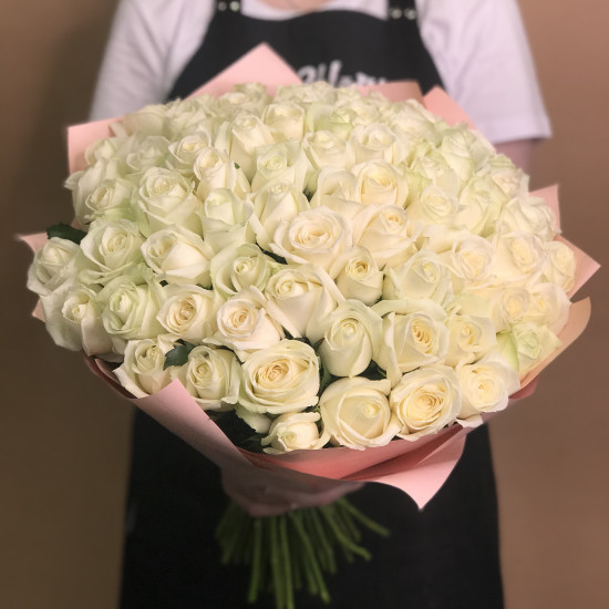 Розы Букет из 71 белой розы (50 см)