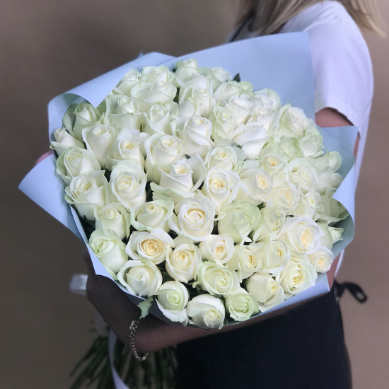 Розы Букет из 55 белых роз (60 см)