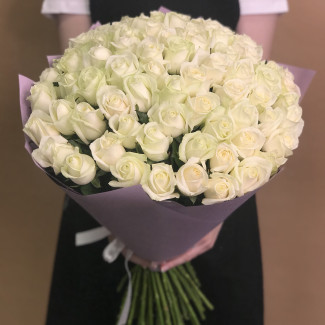 Букет из 71 белой розы (70 см)
