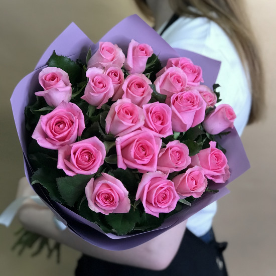 Розы Букет из 21 розовой розы (60 см)