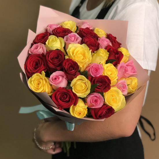 Розы Букет из роз яркий микс 35 шт. (40 см)