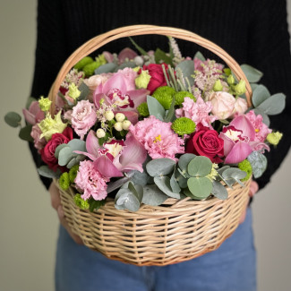 Цветы в корзине купить в москве недорого с доставкой доставка цветов московская область одинцовский район
