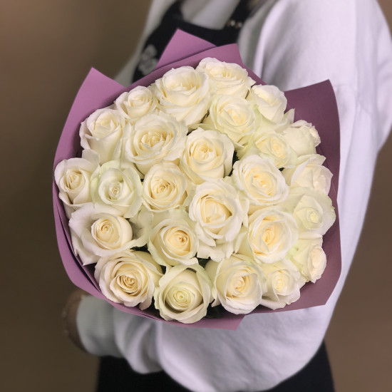 Розы Букет из 25 белых роз (50 см)