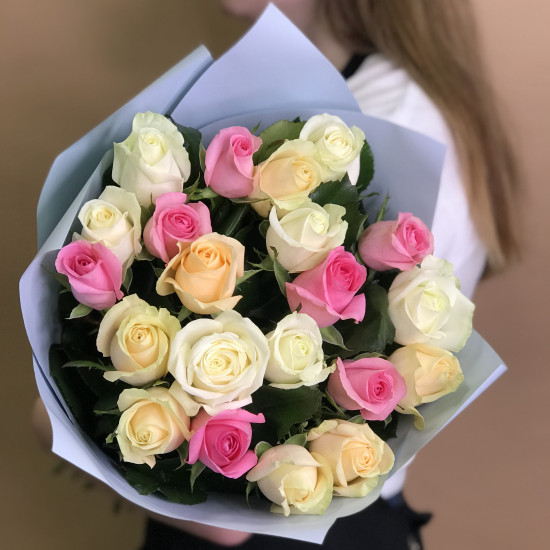 Розы Букет из роз нежный микс 21 шт. (60 см)