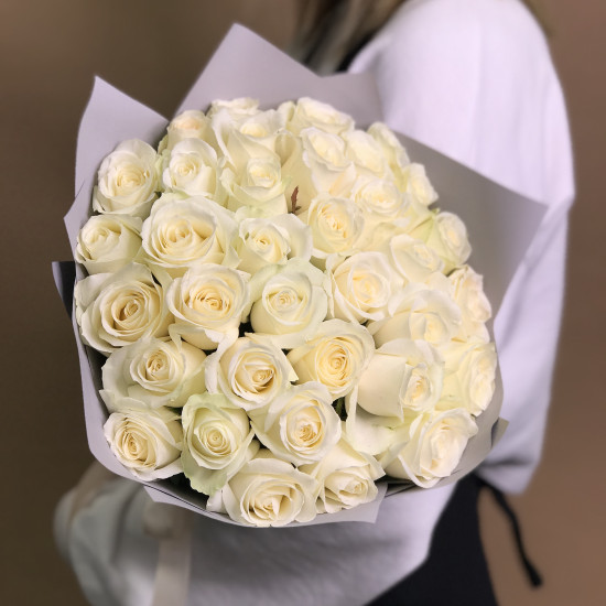 Розы Букет из 35 белых роз (40 см)